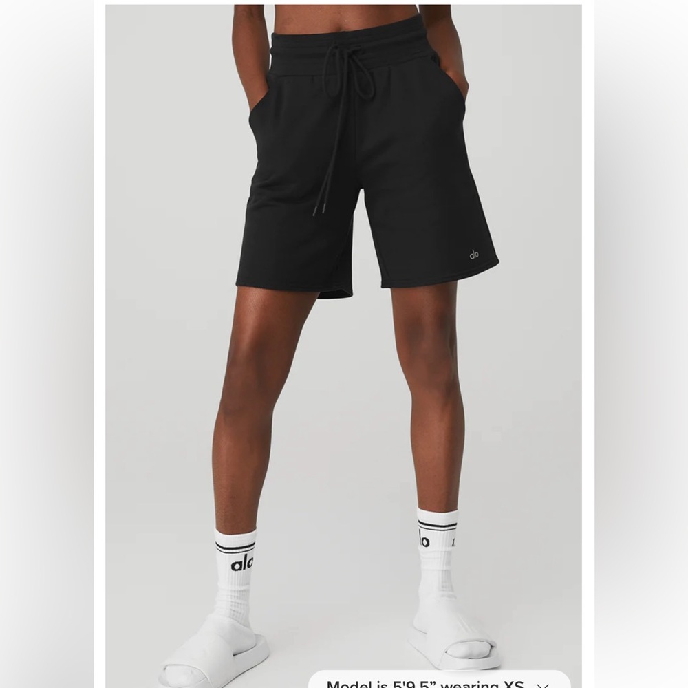 Alo Shorts - NWT